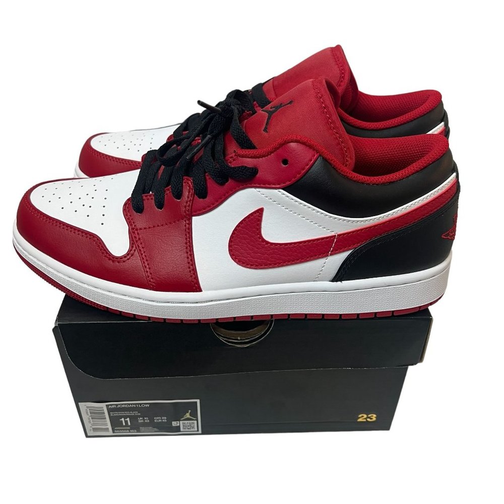 NEW Nike Air Jordan 1 Low White Gym Red Black “Bulls” 553558-163 Men’s Size 11 - Picture 3 of 8